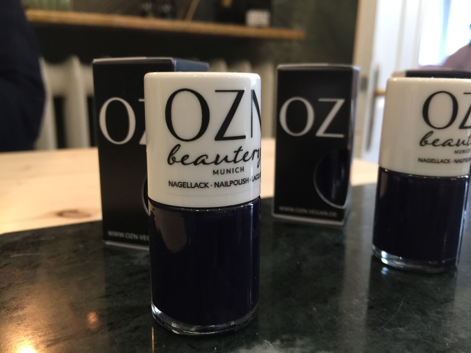 OZN vegan x beautery munich Nagellack