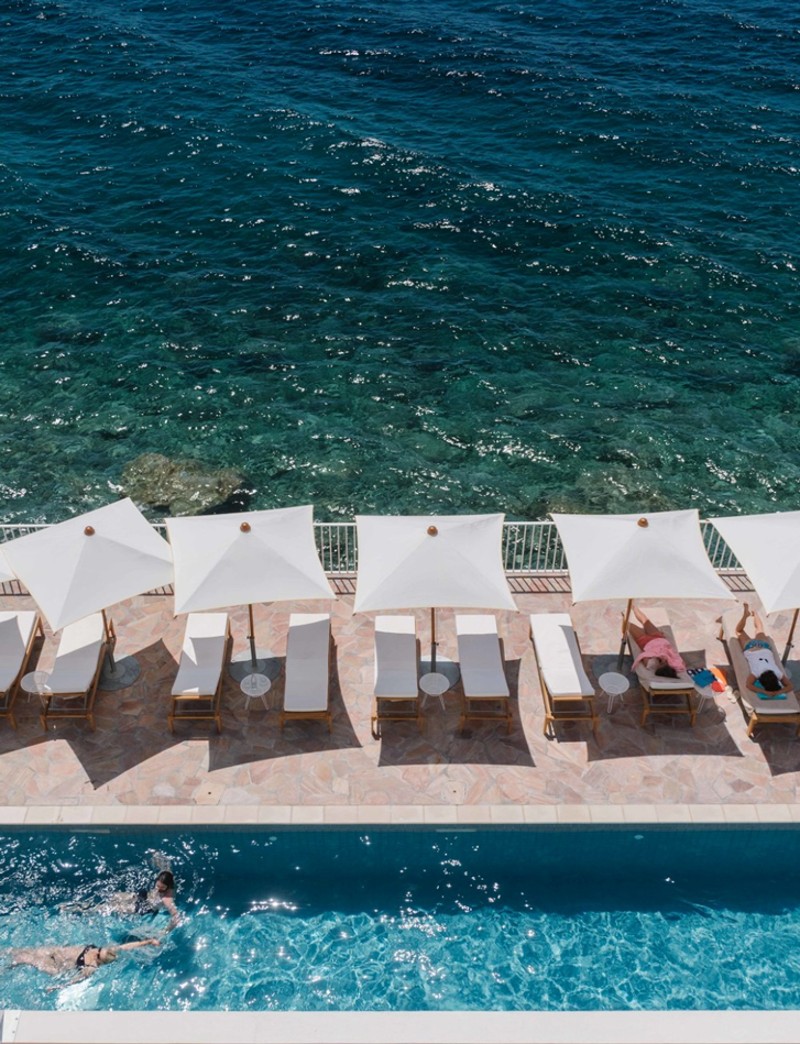 Koffer packen für die Côte d'Azur Les Roches Rouges